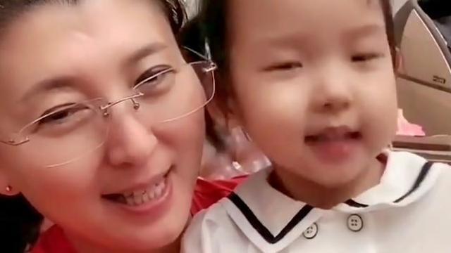 闫学晶新夫马明东财富_闫学晶离婚真相_沈阳闫石李晨阳现在都离婚了吗