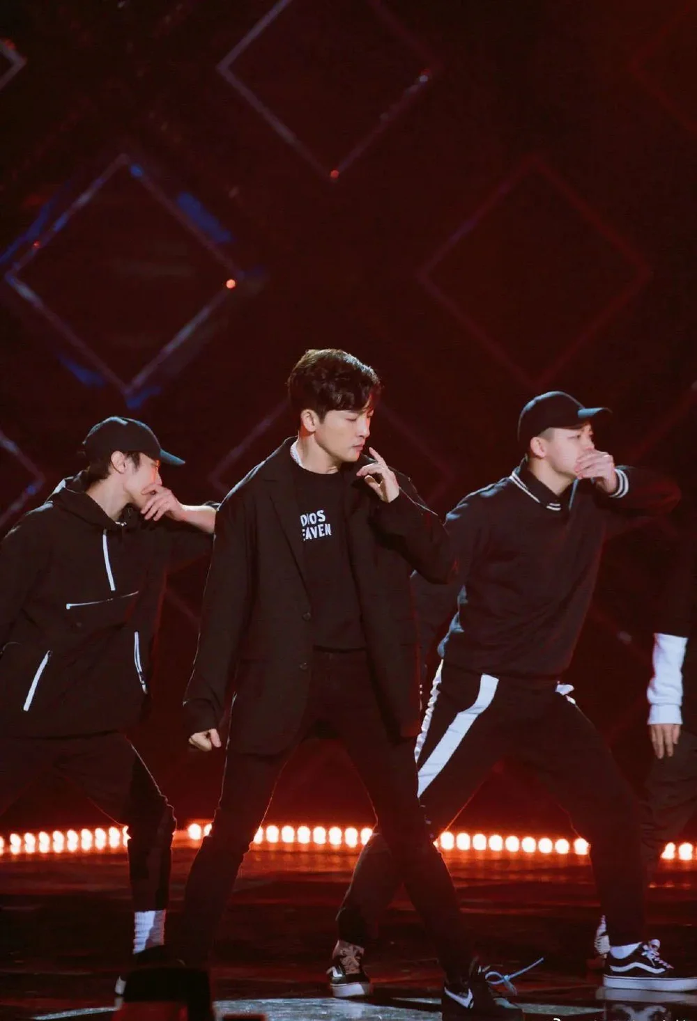 苏有朋主持金鸡奖前争分夺秒背稿_苏有朋演艺生涯_苏有朋金曲奖