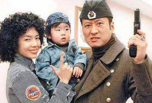 孙兴情史揭秘_孙兴 骆莉娜_孙兴抛弃原配恋小12岁女友