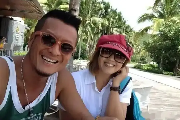 孙兴与林美贞第三次复合_孙兴61岁与前妻李美贞再婚_孙兴与女友骆莉娜