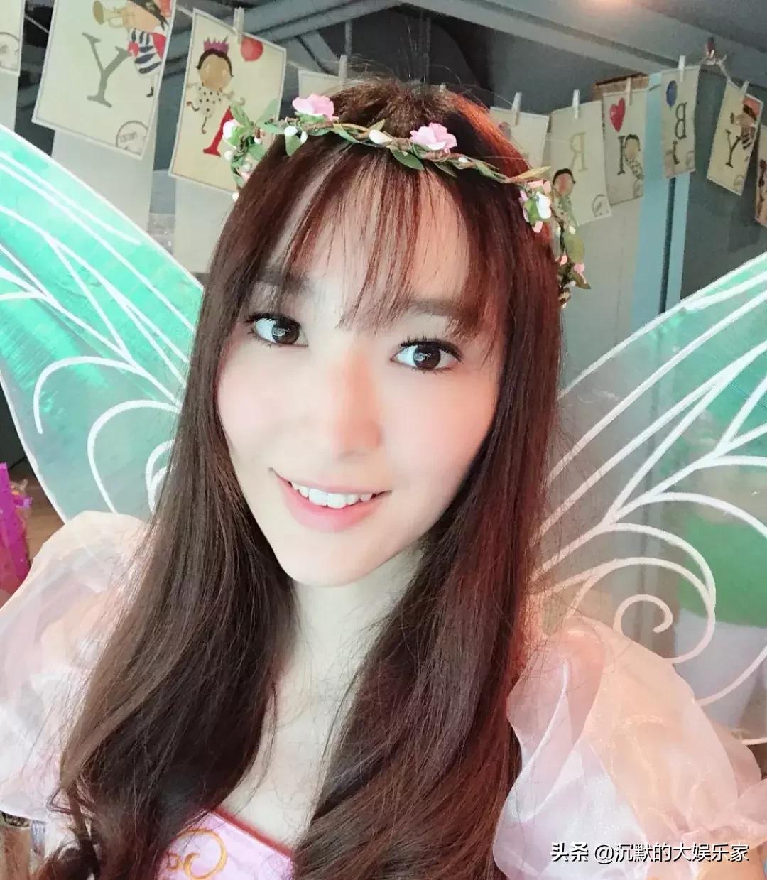 吴佩慈纪晓波_吴佩慈怀孕_吴佩慈孕妇装生活照