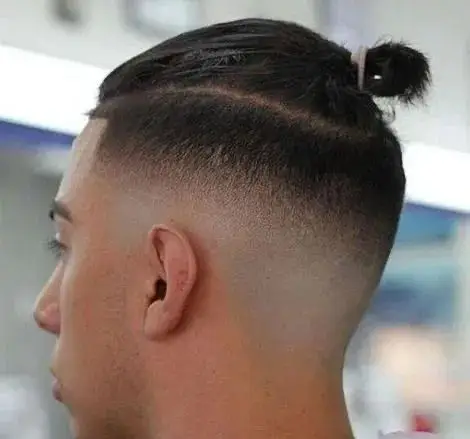 男生脸型与发型选择_发型网男士发型_男生不同脸型适合的发型