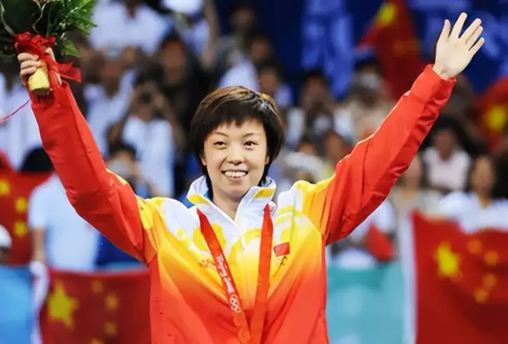 徐威张怡宁婚姻_徐威为什么和袁立分手_袁立徐威爱情故事
