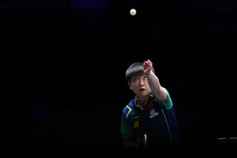 孙颖莎战胜朱雨玲 将与王曼昱争冠_WTT澳门冠军赛王曼昱孙颖莎朱雨玲_国乒巴黎奥运后首项国际赛事