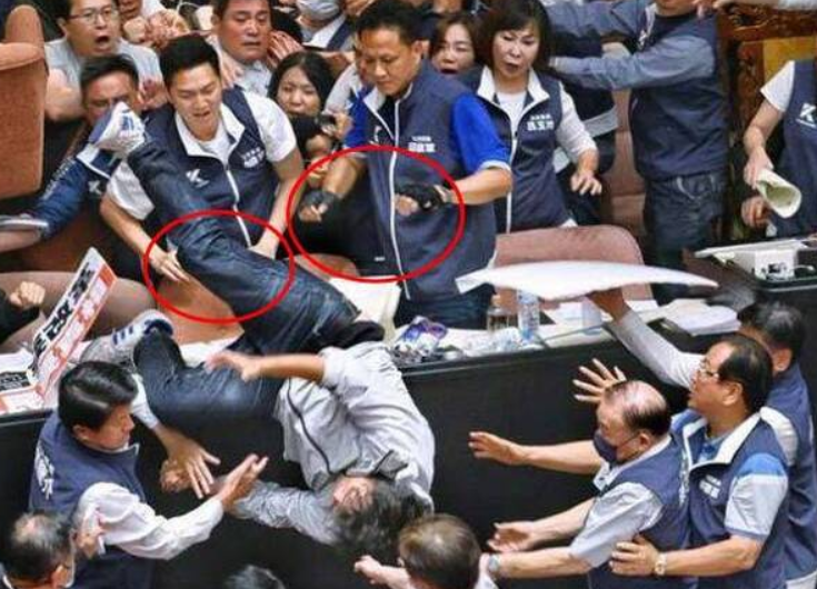 沈伯洋立案侦查_台独顽固分子名单最新进展_沈伯洋和民进党当局为何都慌了