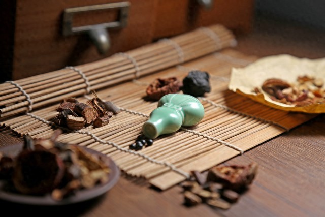 4类口服+5类外用皮肤病药：适用、用法及注意事项，常见皮肤问题