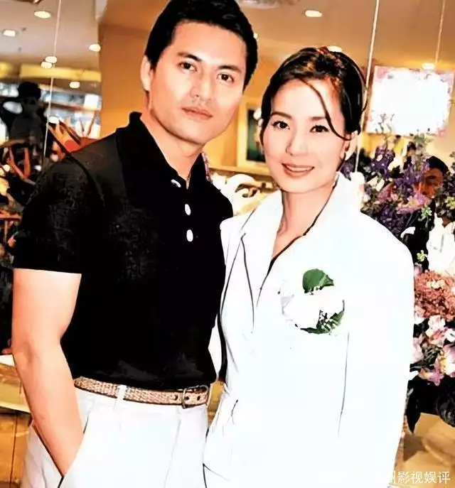 吕良伟 周海媚 邝美云 婚姻经历_吕良伟 70岁不老男神 传奇人生_吕良伟第二任老婆