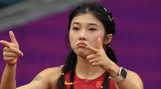 吴艳妮与刘翔网络暴力经历比较_吴艳妮曾谈到刘翔时落泪_吴艳妮刘翔相似之处分析