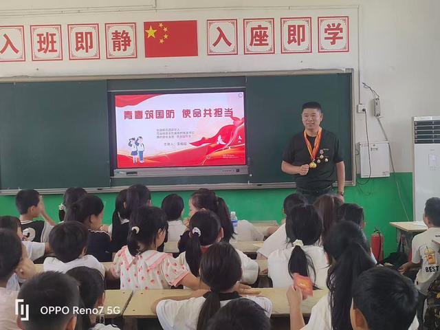 范县：人大代表履职显担当 国防教育进校园润童心