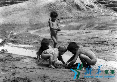 中国 战地记者_方大曾 绥远抗战 纪实摄影