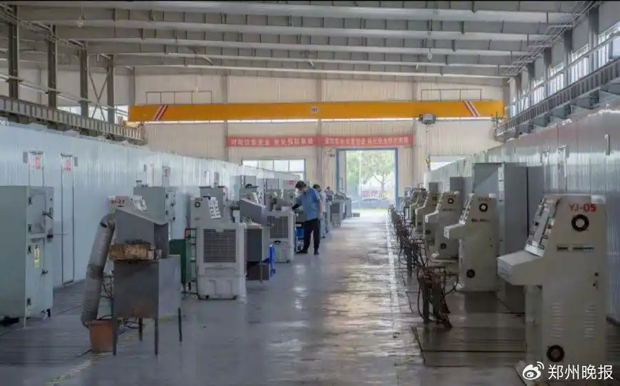 郑州金刚石产业_郑州高新区超硬材料_河南培育出156.47克拉钻石 全球最大