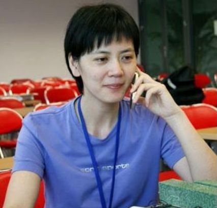 沈冰 央视主持人 世界杯眼泪_前央视主持人沈冰个人资料