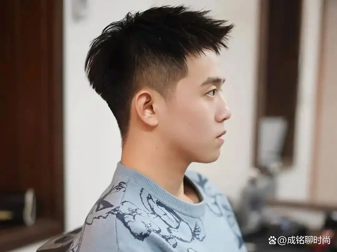 型男短发发型推荐_男发型_男生短发造型