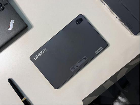 游戏平板电脑评测_联想手机能玩的游戏_联想拯救者平板Y700