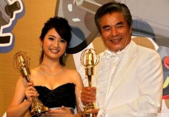 雷洪的老婆_雷洪六位老婆_雷洪七任妻子