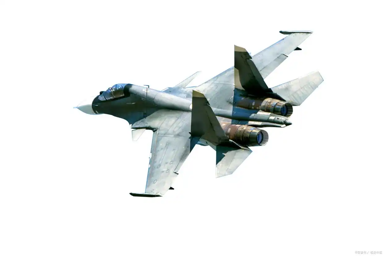 轰炸机战争_轰炸机历史发展_轰炸机技术特点