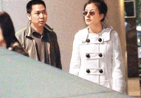 赵薇叶茂青恋情_叶立培赵薇_赵薇情史