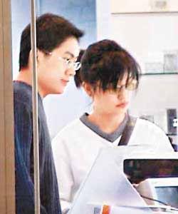 叶立培赵薇_赵薇叶茂青恋情_赵薇情史