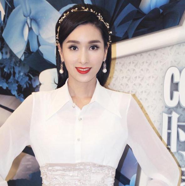 赵薇叶茂青恋情_赵薇情史_叶立培赵薇