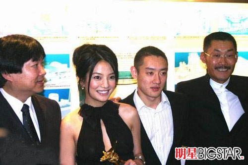 赵薇情史_叶立培赵薇_赵薇叶茂青恋情