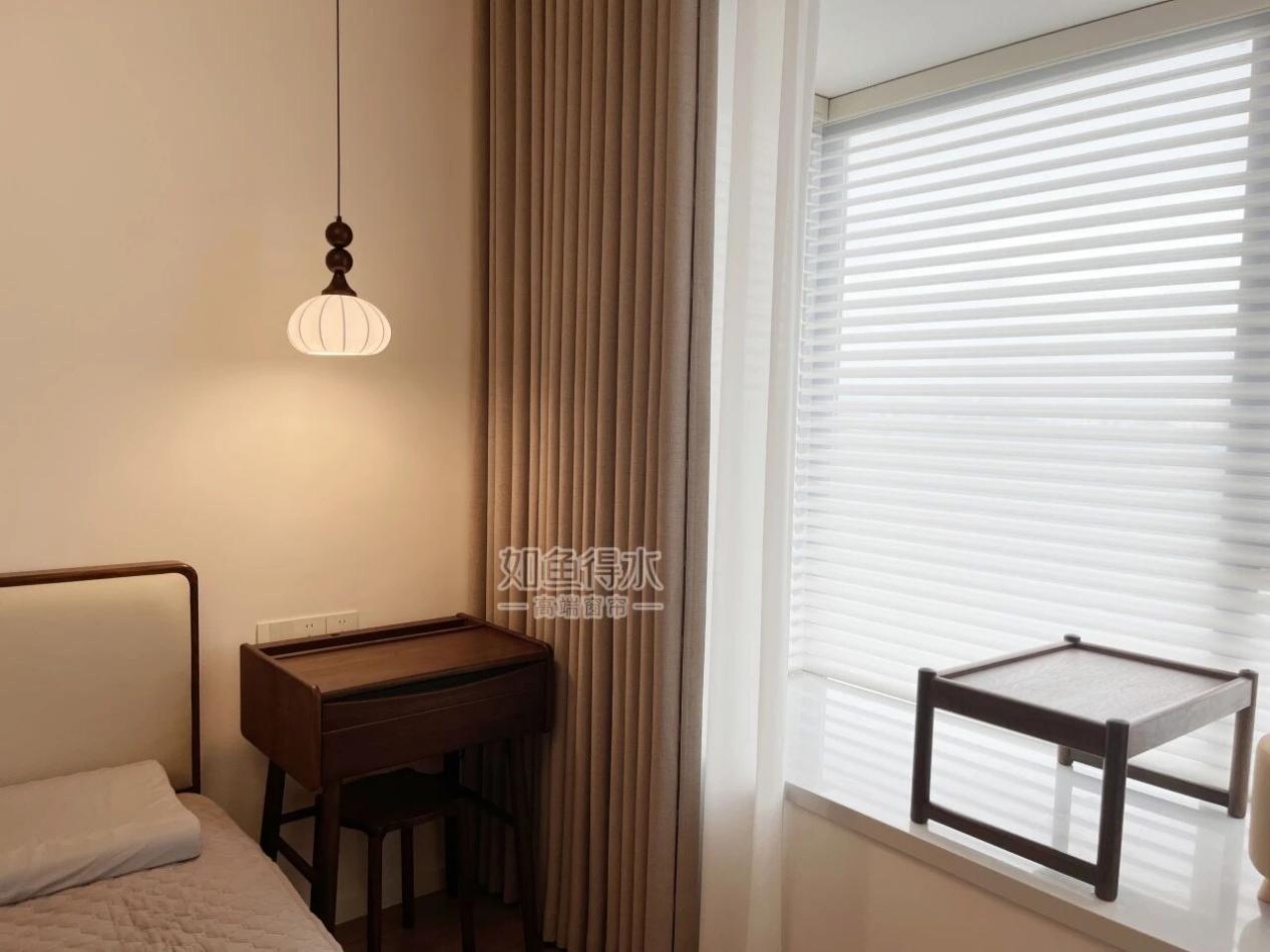 窗帘不会选？这3种颜色，提升睡眠质量