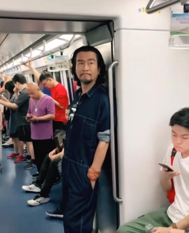 孙兴感情生活混乱经历_孙兴地铁无人认出_孙兴女友骆莉娜