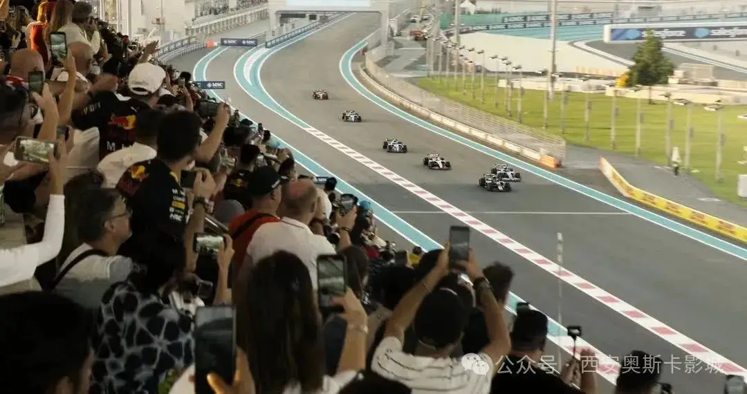 F1狂飙飞车 布拉德皮特主演 F1赛事电影_车手电影