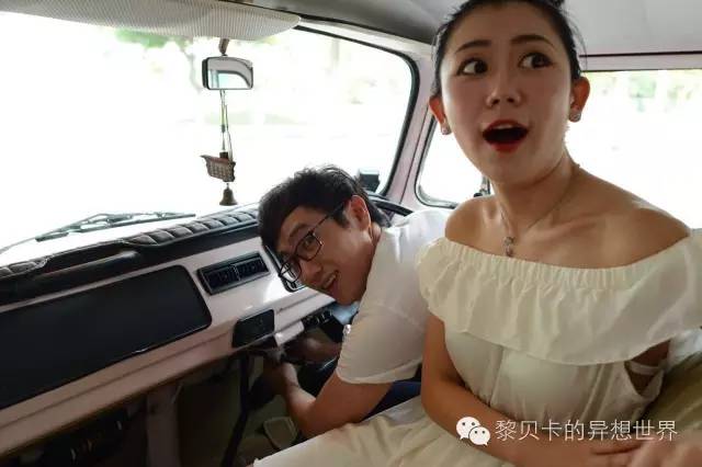 婚纱照旅拍攻略_浪漫婚纱图片_婚纱照抓拍瞬间