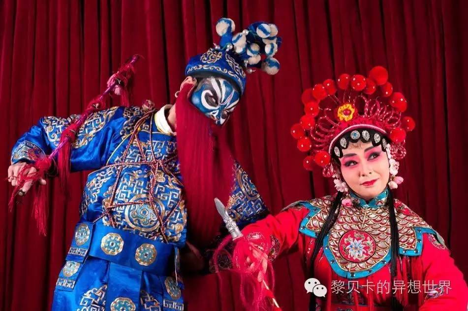 婚纱照旅拍攻略_浪漫婚纱图片_婚纱照抓拍瞬间