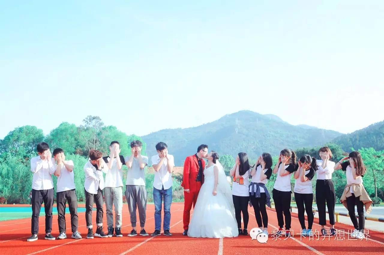 婚纱照旅拍攻略_浪漫婚纱图片_婚纱照抓拍瞬间