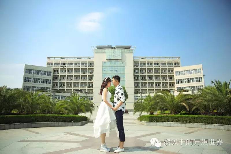 婚纱照抓拍瞬间_浪漫婚纱图片_婚纱照旅拍攻略