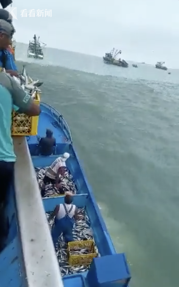 火山喷发导致汤加通讯中断_汤加火山喷发威力有多大_日本火山喷发 大量火山灰沉降