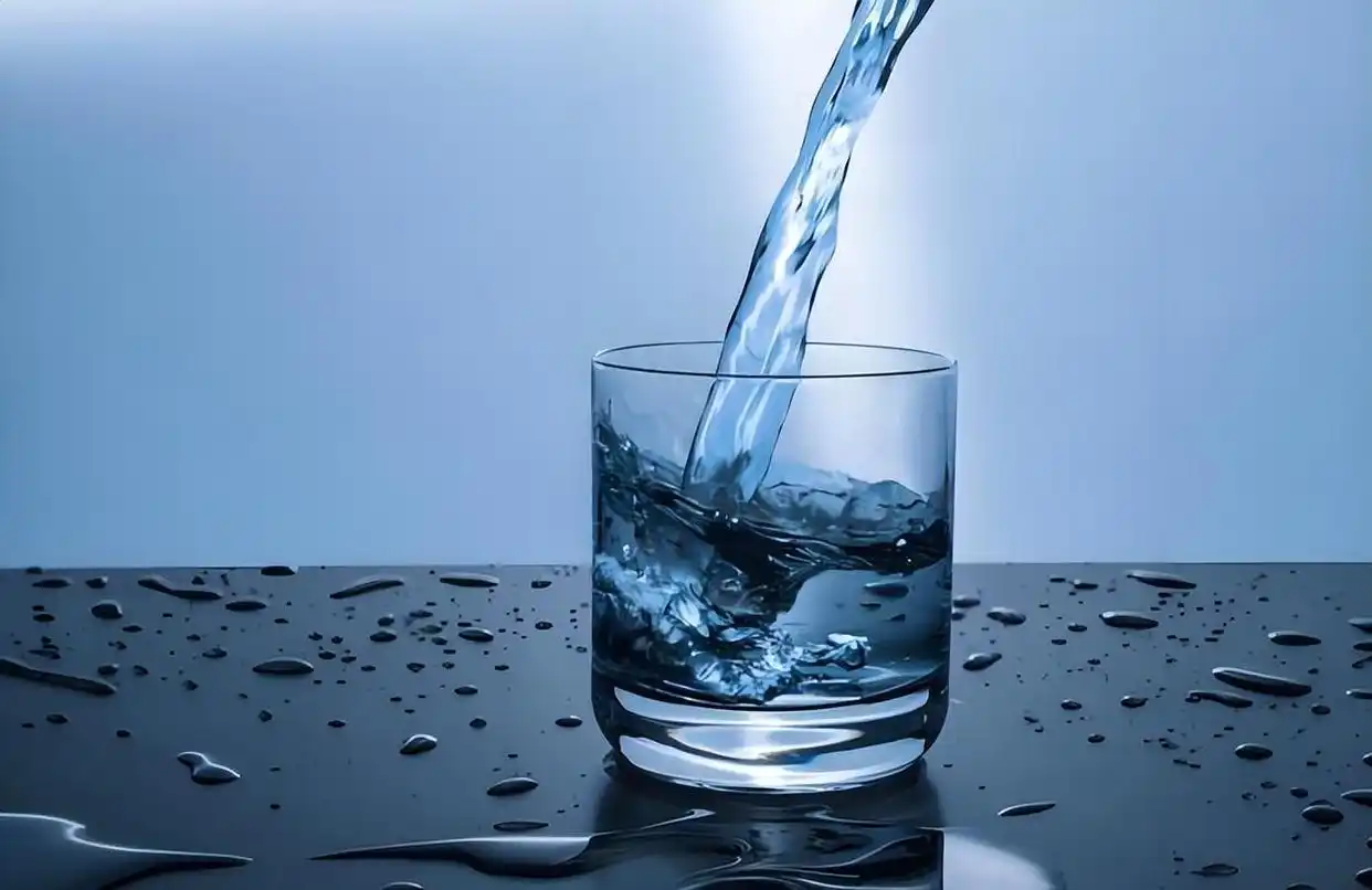 埃博拉疫情对人类的影响_埃博拉病毒传播途径_埃博拉病毒时事评论