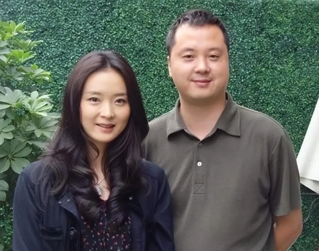 王艳 丈夫 王志才 婆婆 清朝习俗 豪门生活 困境 王鸿钦 教育问题 复出 演艺圈_王志才比王艳大多少