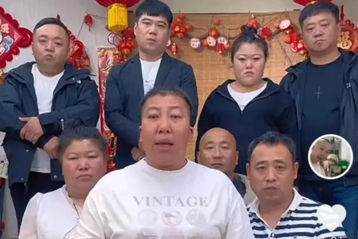 直播行业监管整顿_网红违规处罚案例_网红“小黑妮”结婚带货 直播间被封