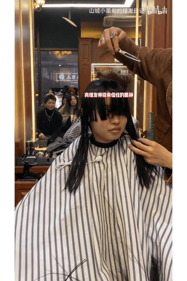理发师技术评价_儿童理发视频_网红理发师成功案例
