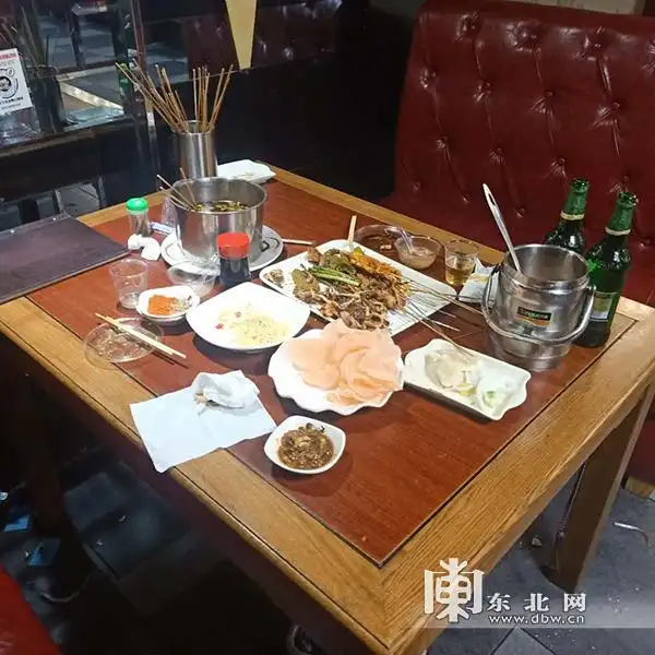 《记者调查》探访“舌尖上的浪费” 宴请聚会是“重灾区”