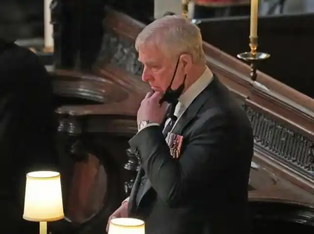 王室资金被切断，性侵官司缠身的英国安德鲁王子将卖掉瑞士别墅