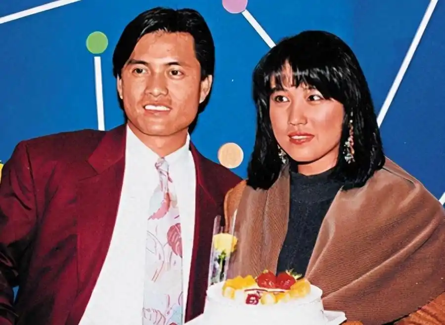 吕良伟三个老婆图片_吕良伟上海滩丁力不老男神_吕良伟演艺生涯经历