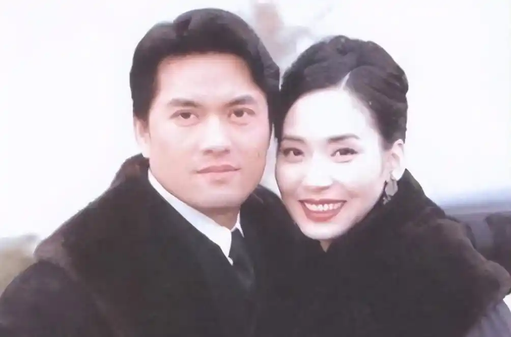 吕良伟三个老婆图片_吕良伟周海媚邝美云杨小娟