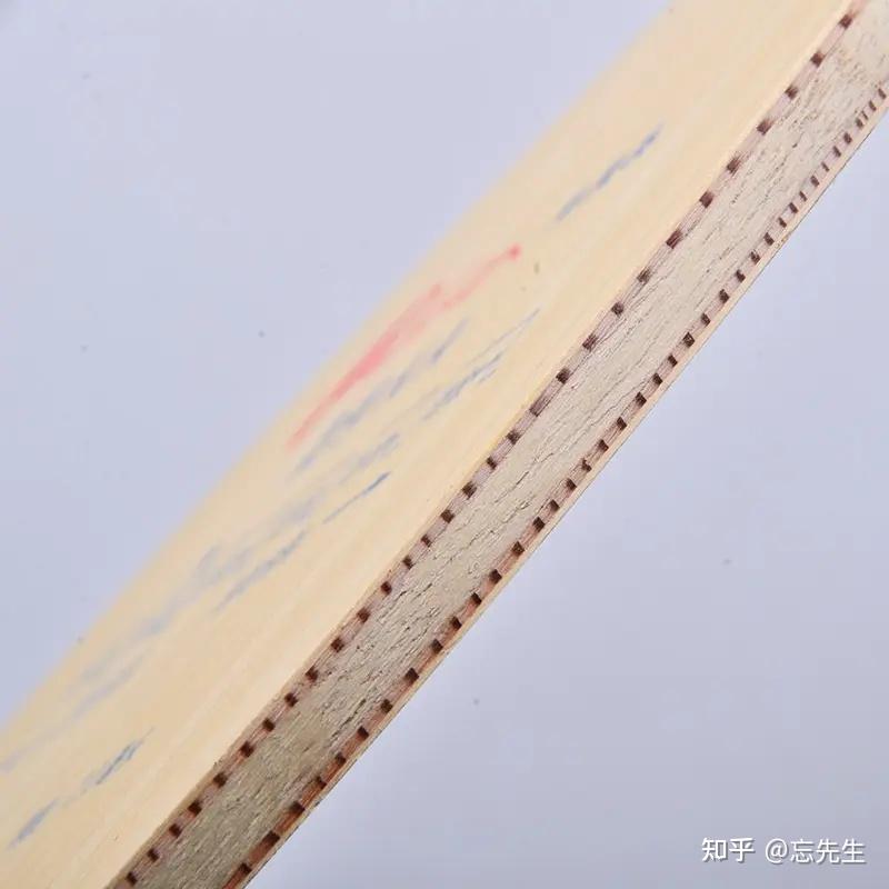 高性价比乒乓球拍挑选，球拍选择攻略，带你从最基础认识乒乓球拍，市面上优拉、蝴蝶、斯蒂卡、红双喜到底选哪个？