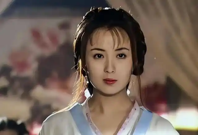 张国立情感之路揭秘，五位知心小姐妹各具魅力