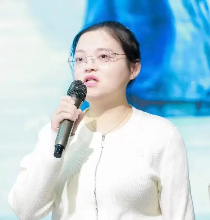 脚下有泥 心中有光丨听我们讲述新闻背后的坚守与热爱