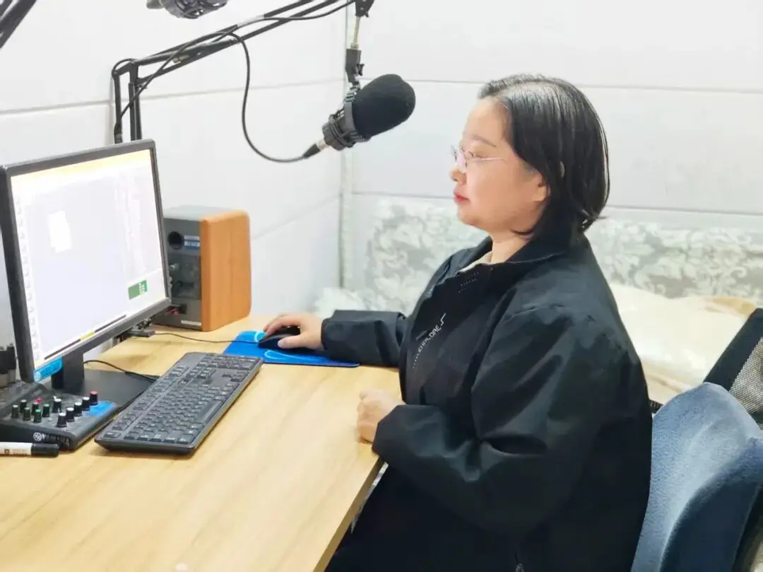 融媒体中心记者节_优秀新闻稿件_坚守新闻初心