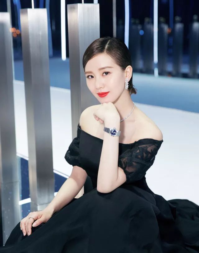 刘诗诗最新发型_刘诗诗发型变化_诗诗发型秀