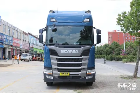 500马力+12档AMT，斯堪尼亚新R500报价95万，买这车得拉什么货？