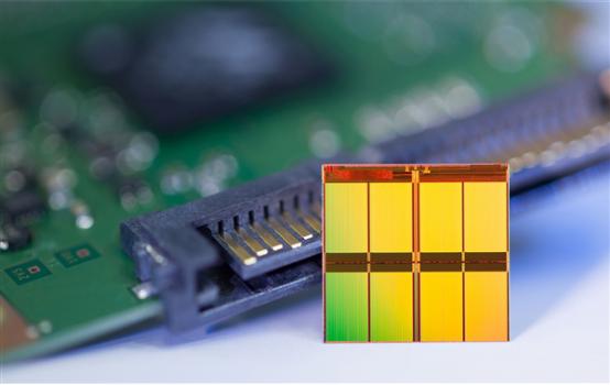 系统装好后再4k对齐_SATA SSD AHCI模式设置_SSD掉速原因