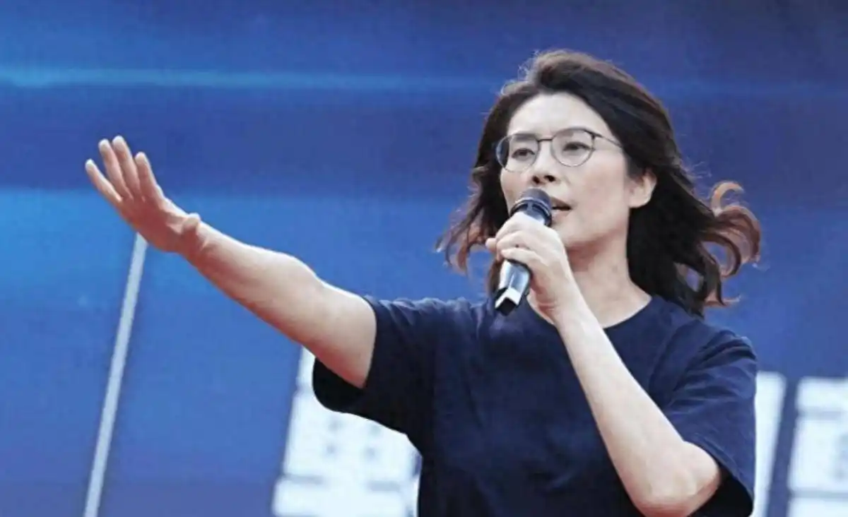 郑丽文刮旋风，学者：蓝营基层希望看到有能力对抗民进党的领导人