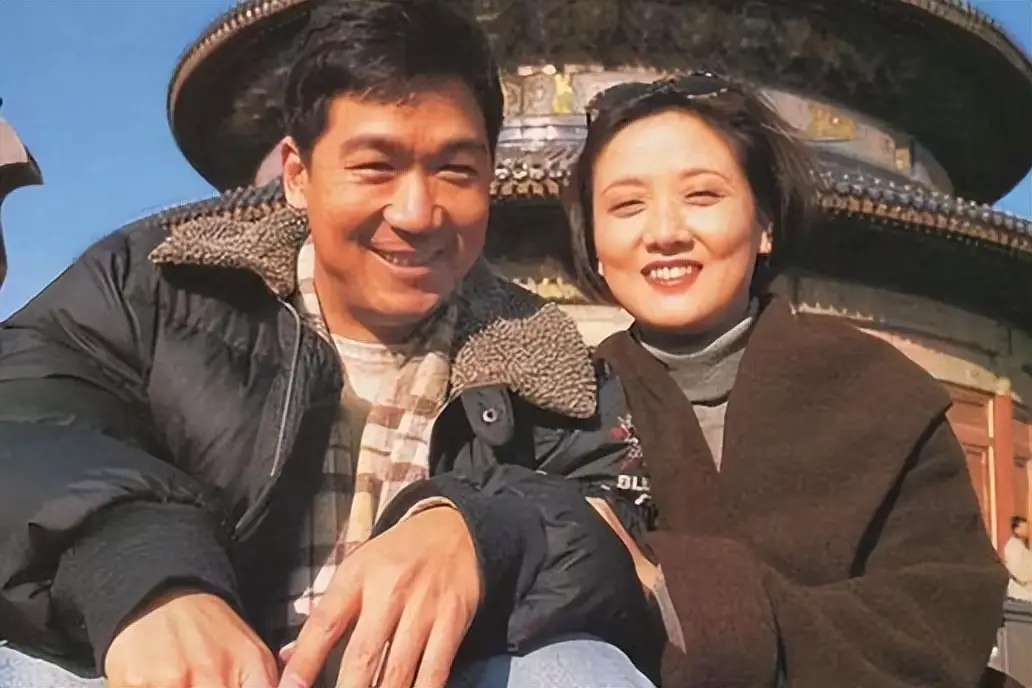 邓婕放弃生育背后的故事_张国立的前妻是谁_邓婕张国立婚姻条件