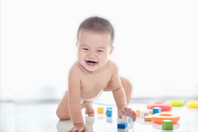 0-1岁宝宝五感开发_日常带娃五感游戏_0 1岁宝宝早教